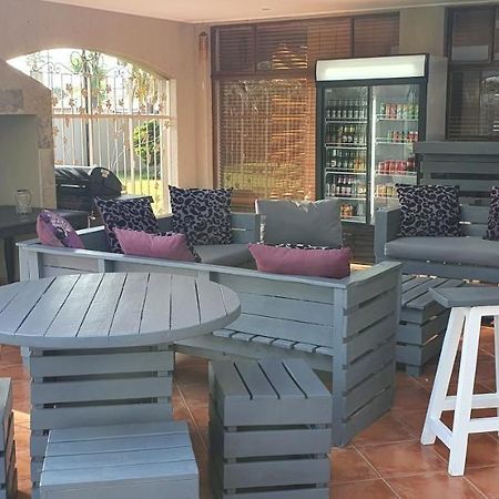 Life Tours & Accommodation Boksburg Ngoại thất bức ảnh